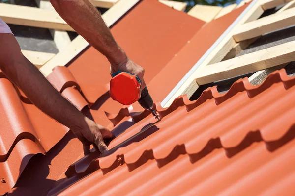 Fast and Reliable Roof Repair Services Near You