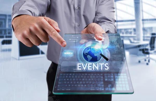 Audience Engagement Tactics for High Impact Hybrid and Virtual Events